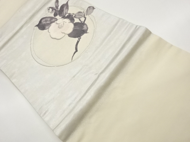 丸文に椿模様織出し名古屋帯